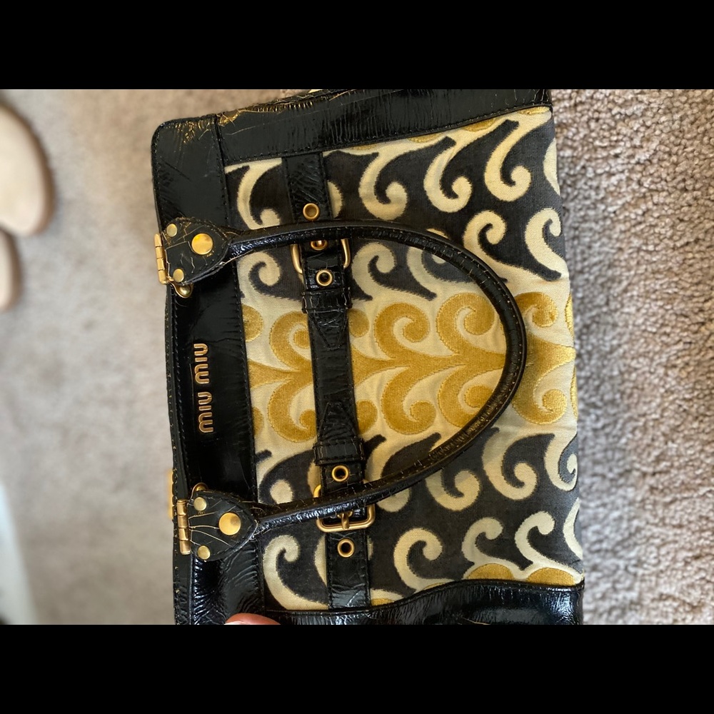 Vintage Miu Miu Velluto Twiggy Tote - Picture 4 of 10